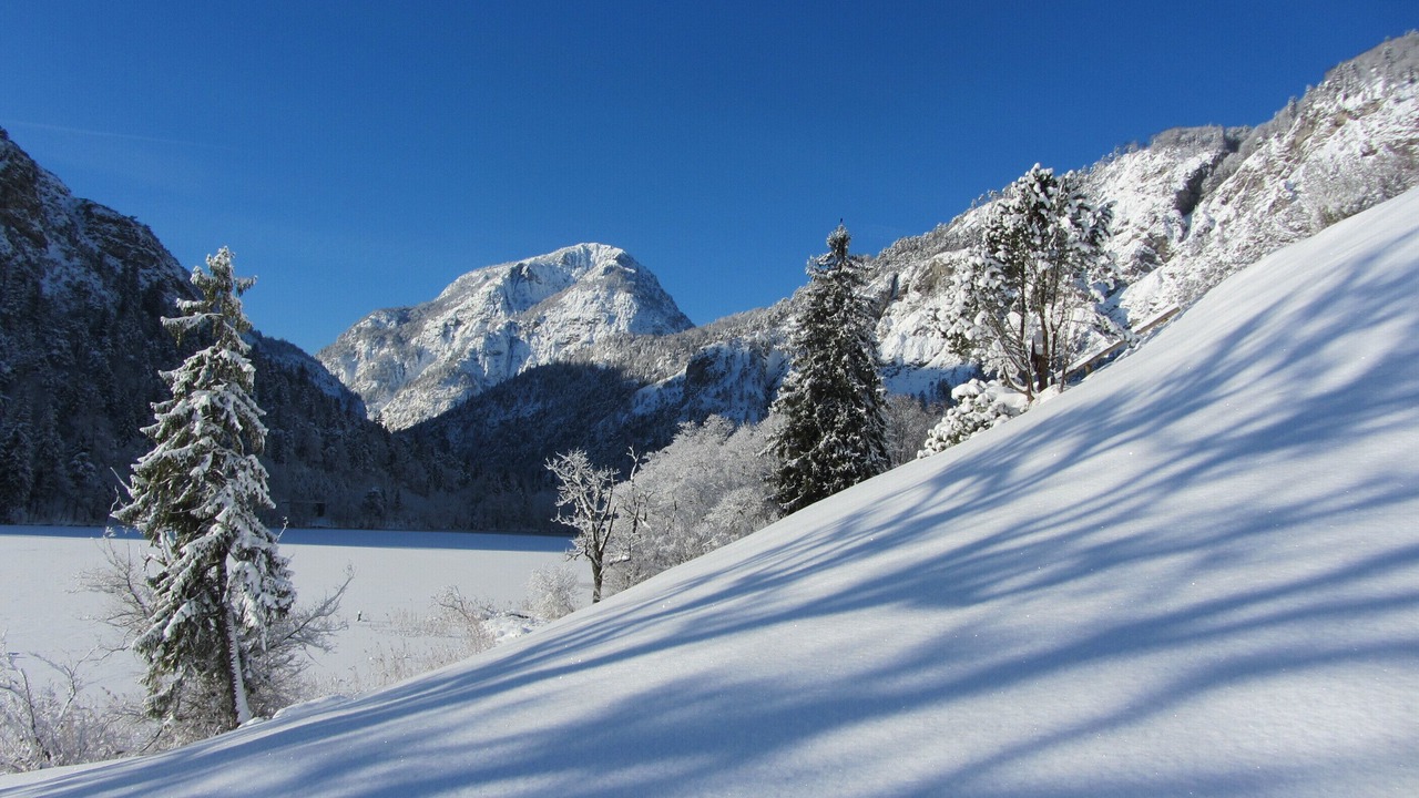 Photo of Others in Thumsee
