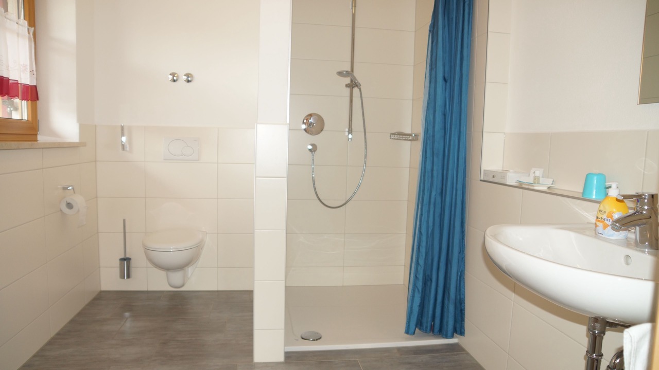 Photo of Bathroom in Dietringen