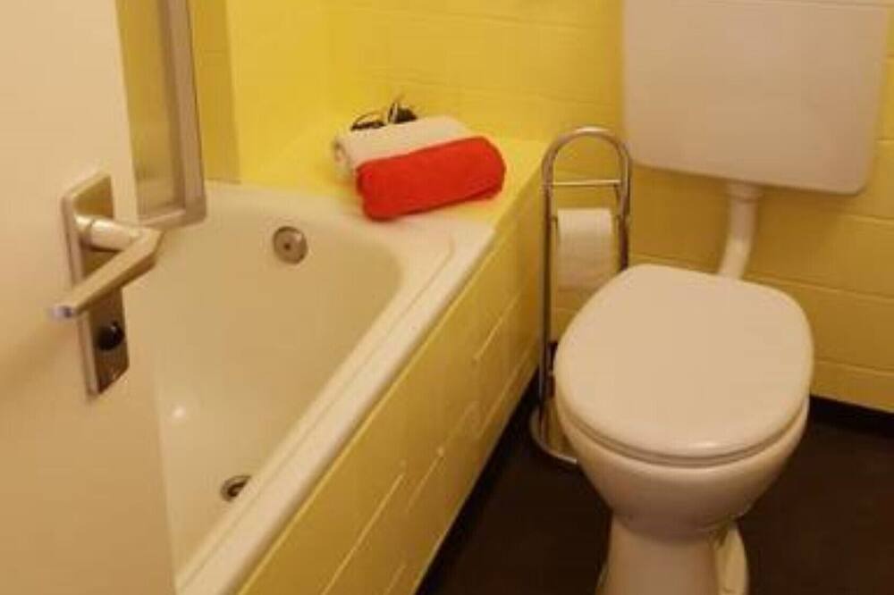 Photo of Bathroom in Lengfeld
