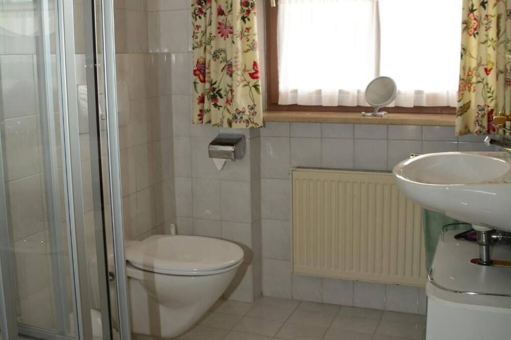Photo of Bathroom in Entfelden