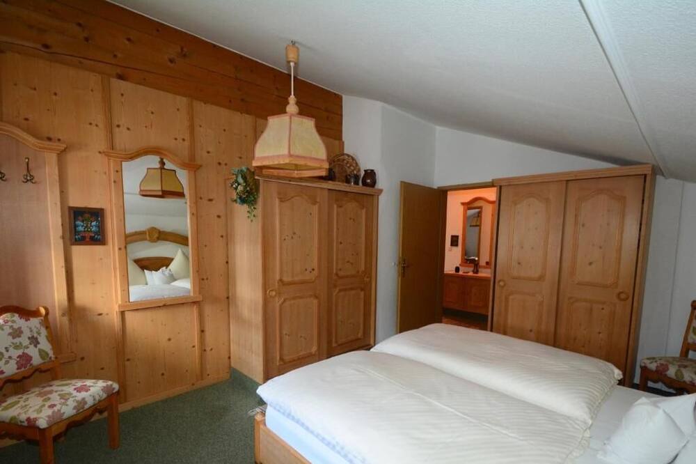 Photo of Bedroom in Entfelden
