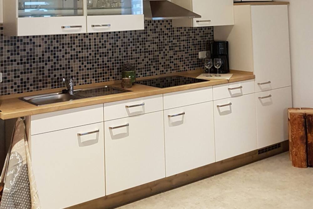 Photo of Kitchen in Schwob