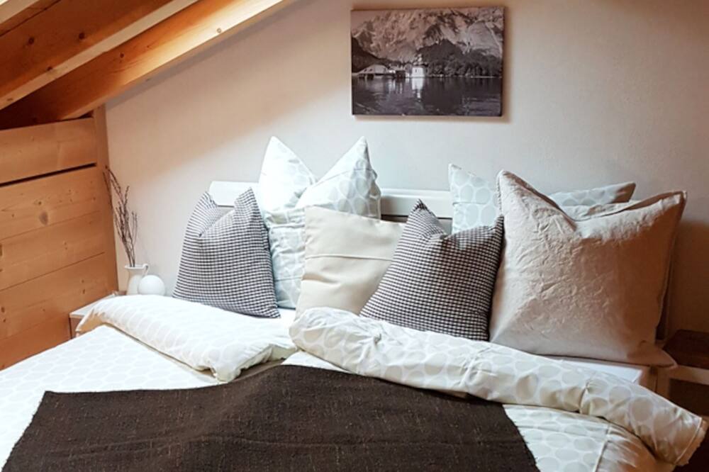 Photo of Bedroom in Schwob