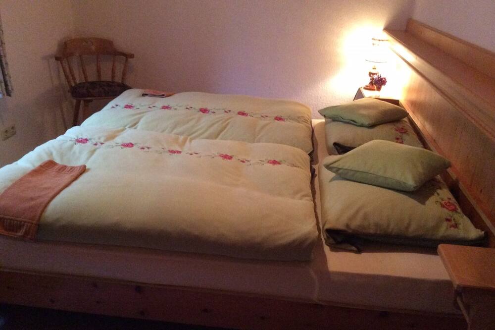 Photo of Bedroom in Ettenhausen