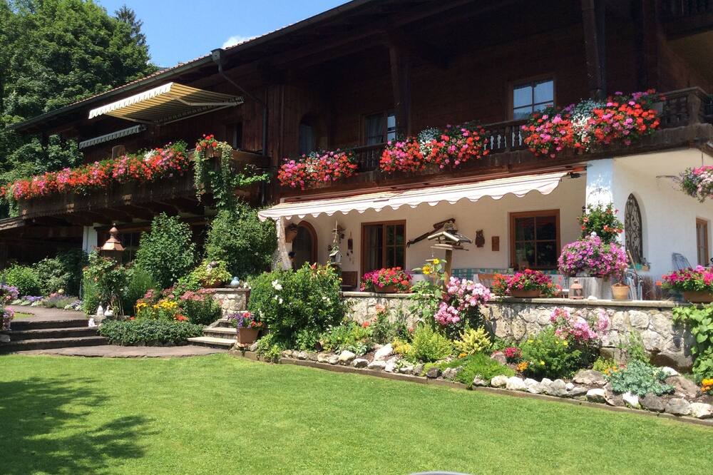 Photo of Outdoor in Ettenhausen
