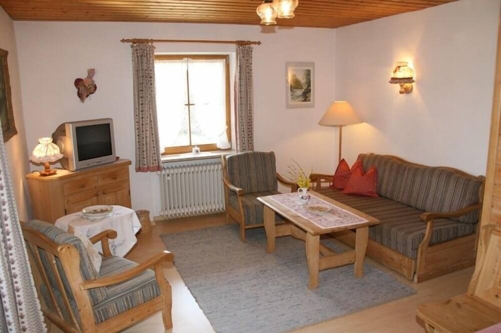 Photo of Livingroom in Ettenhausen