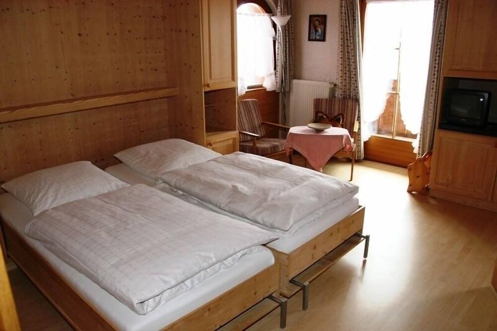 Photo of Bedroom in Ettenhausen