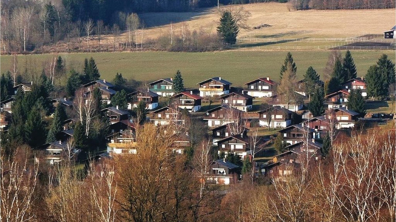 Photo of Others in Arrach