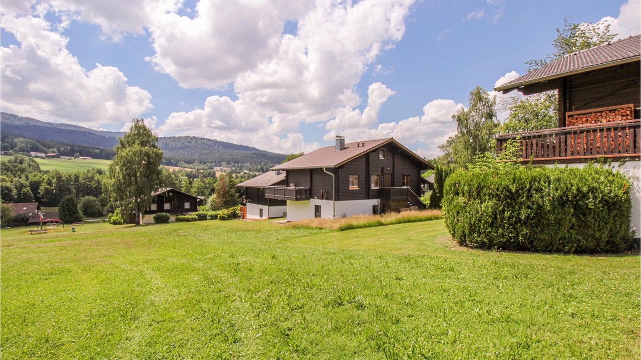 Photo of Outdoor in Arrach