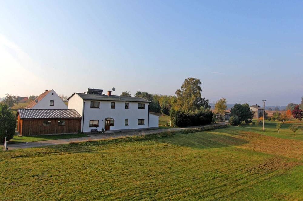 Photo of Outdoor in Neppermin