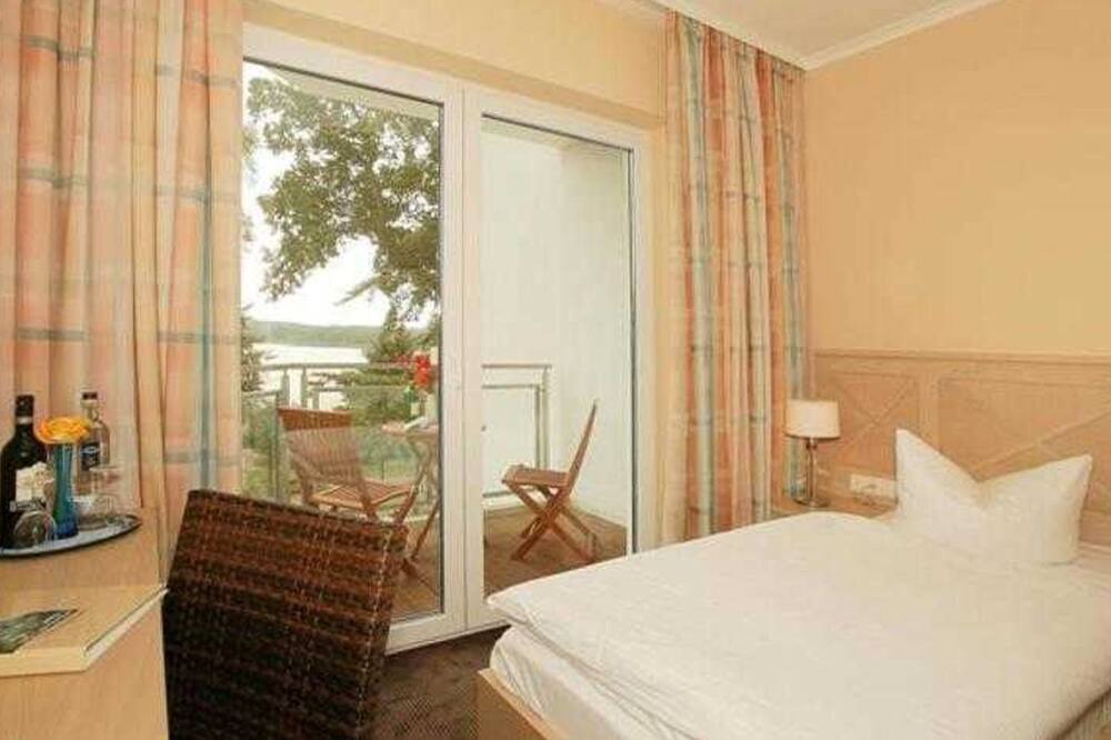 Photo of Bedroom in Koelpinsee