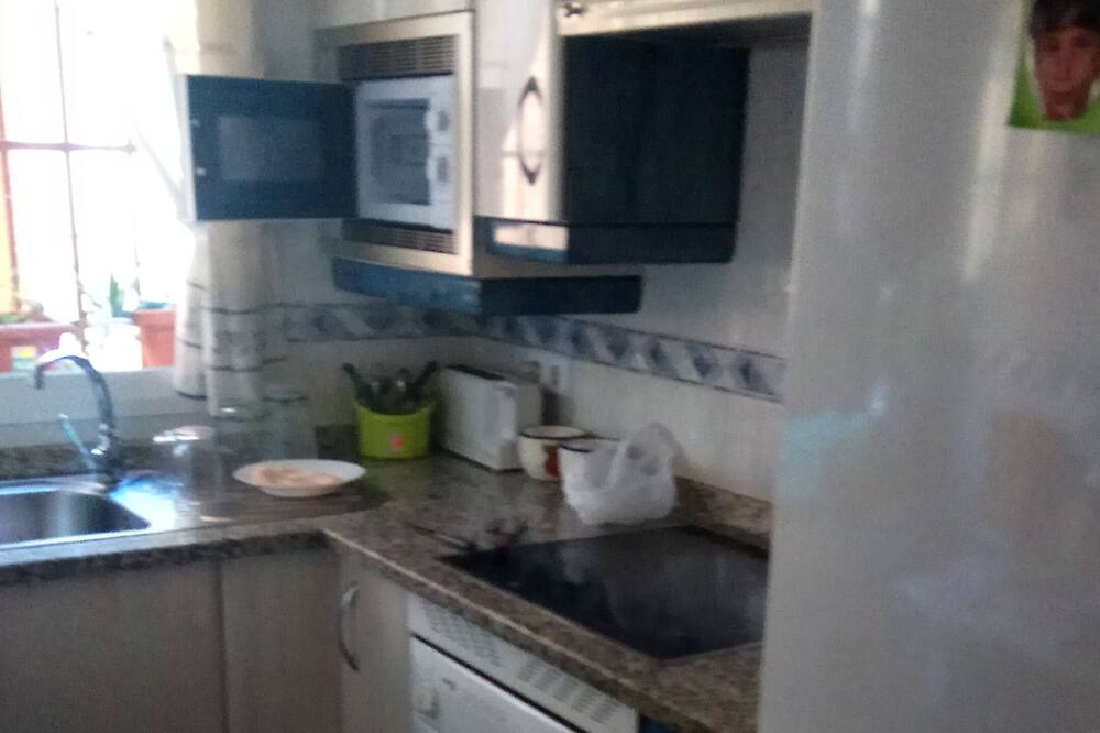 Photo of Kitchen in San Blas-Canillejas