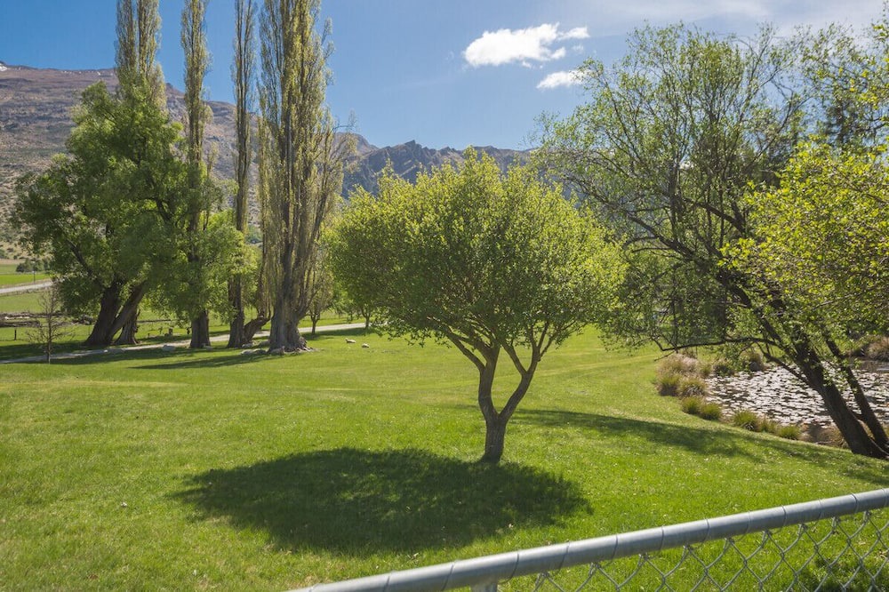 Photo of Outdoor in Speargrass Flat