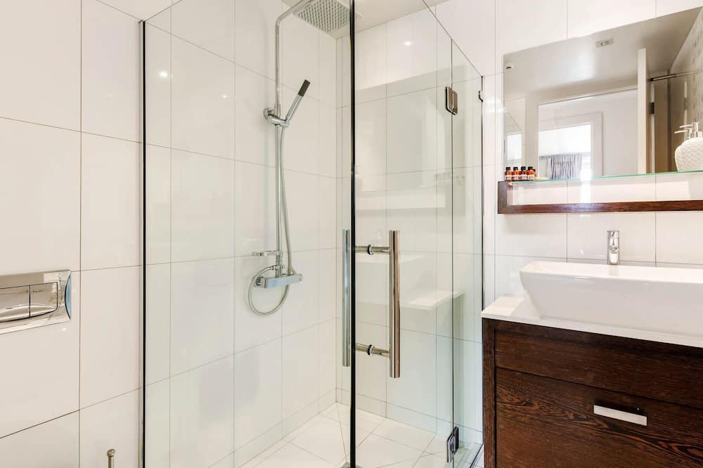 Photo of Bathroom in Queenstown City Centre