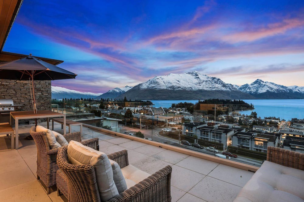 Photo of Patio Balcony in Queenstown City Centre
