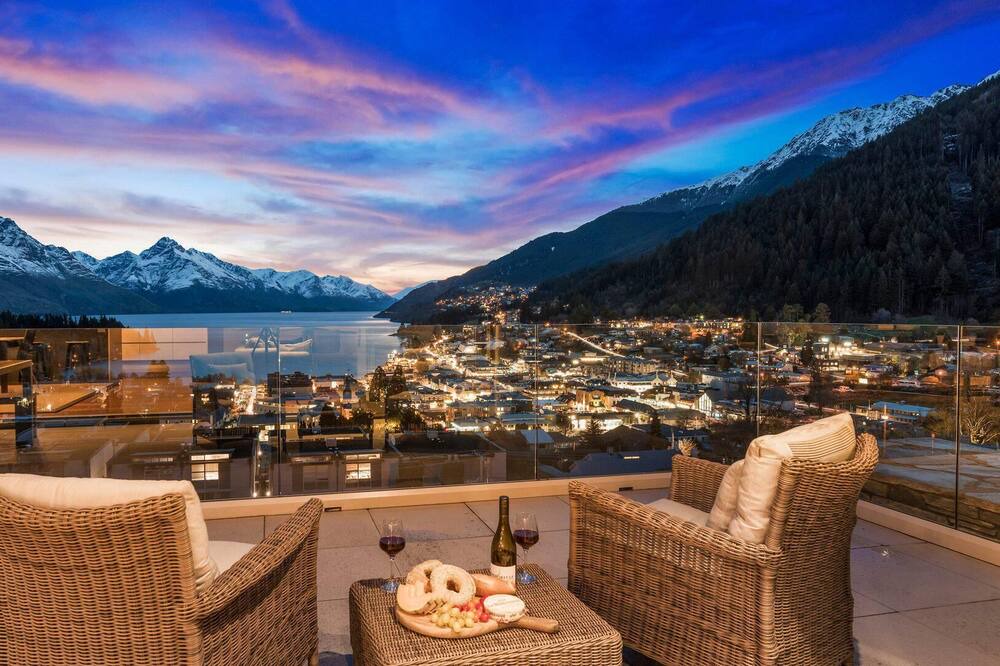 Photo of Patio Balcony in Queenstown City Centre