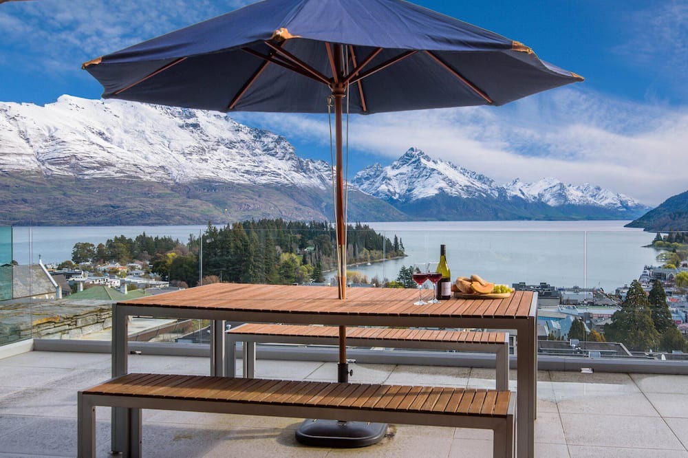 Photo of Patio Balcony in Queenstown City Centre
