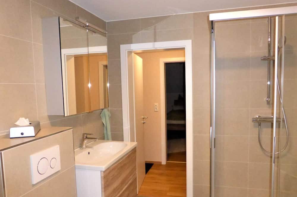 Photo of Bathroom in Schoenberg