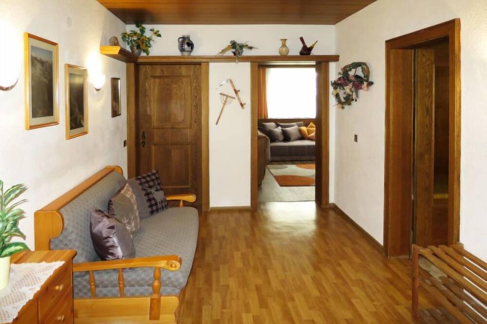 Photo of Livingroom in Plangeross