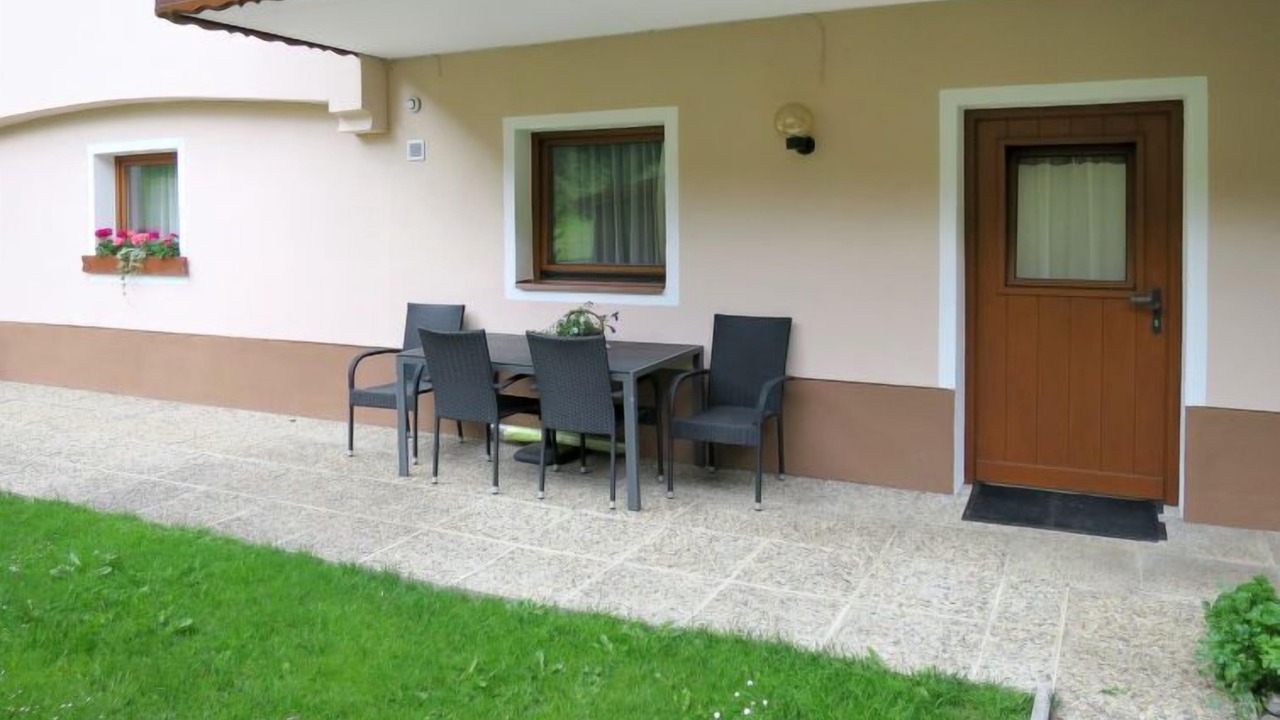 Photo of Patio Balcony in Plangeross