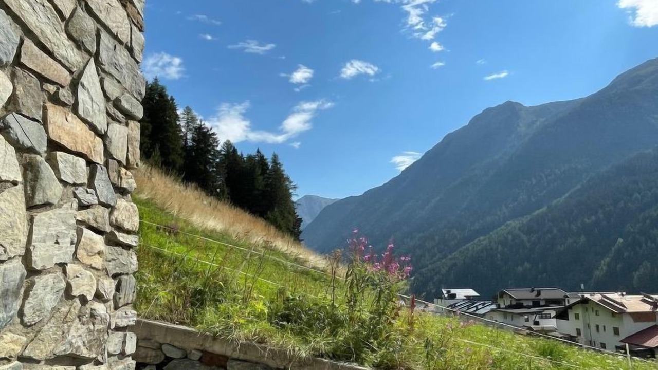 Photo of Outdoor in Mathon