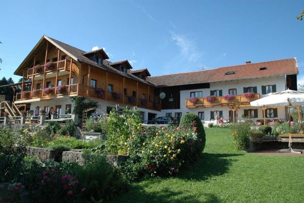 Photo of Outdoor in Bruckmuehl