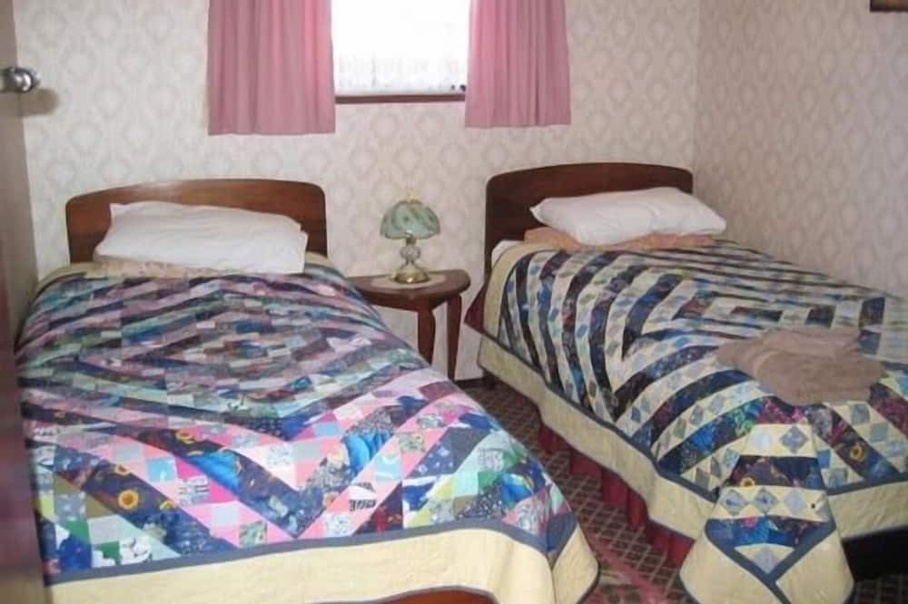 Photo of Bedroom in Glenorchy