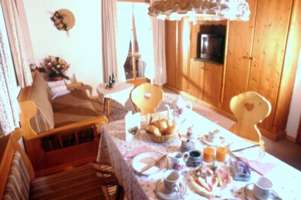 Photo of Livingroom in Bichl