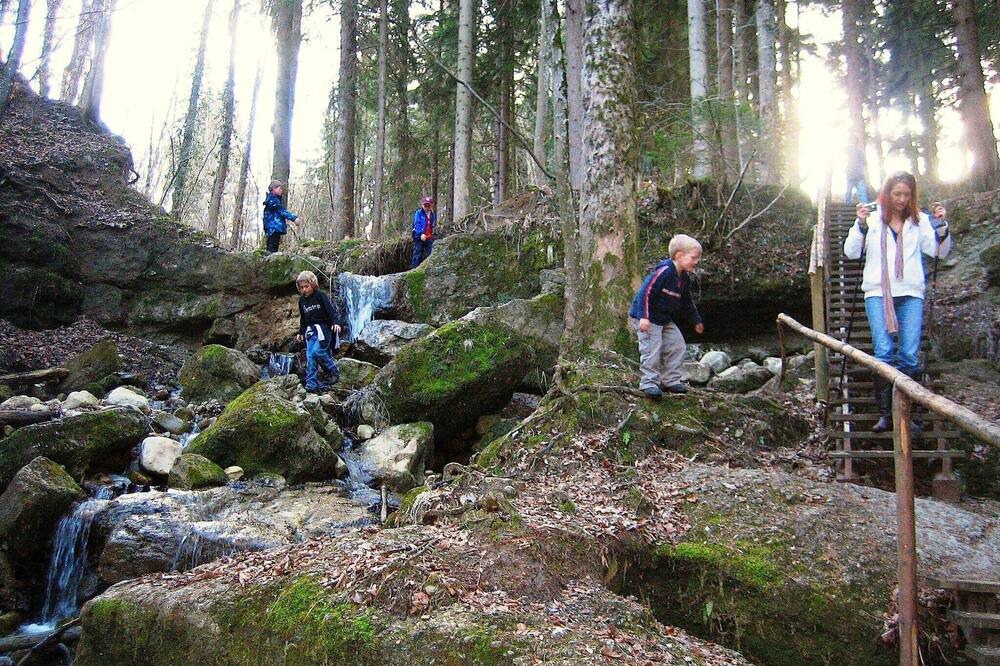 Photo of Others in Burggen