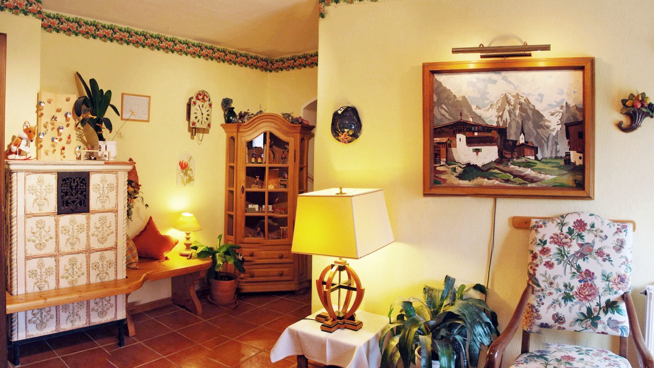 Photo of Others in Bibelod