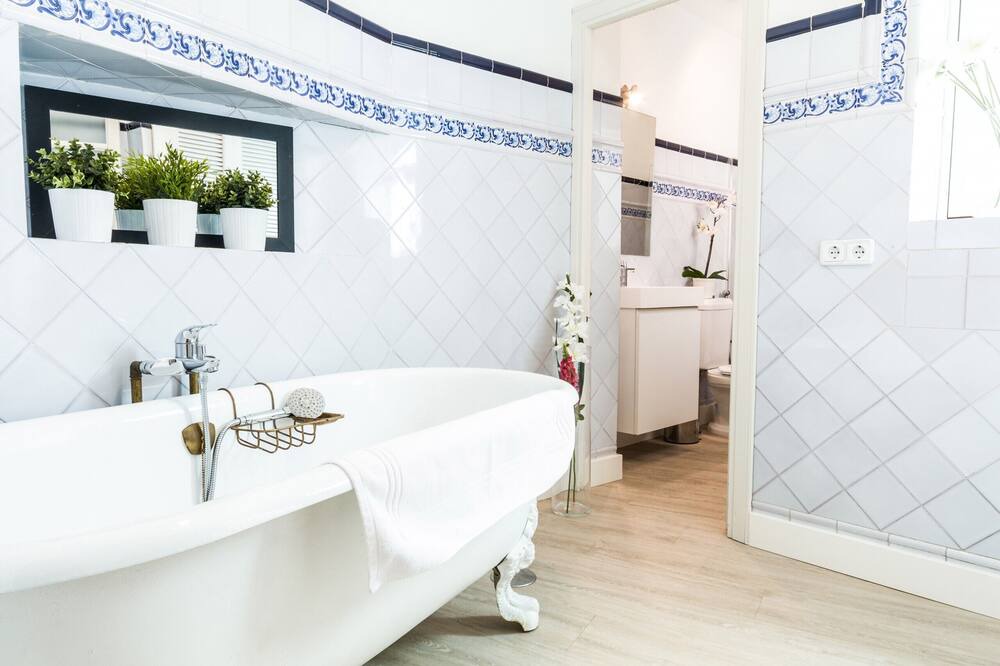 Photo of Bathroom in Huertas