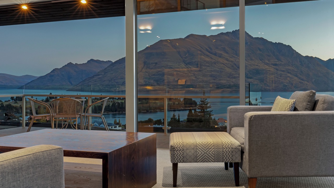 Photo of Livingroom in Queenstown City Centre