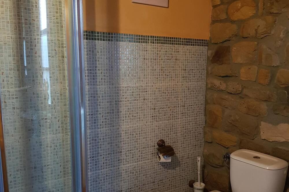 Photo of Bathroom in Villacarriedo