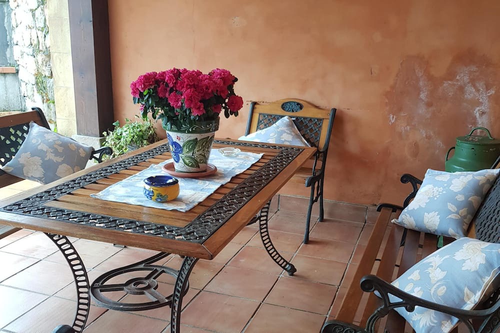 Photo of Patio Balcony in Villacarriedo