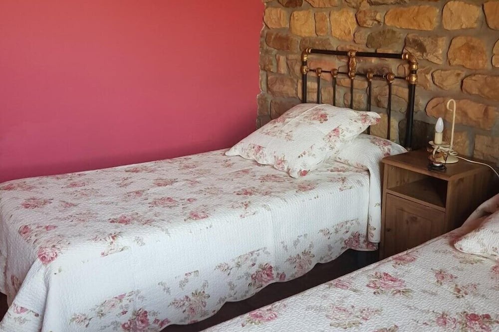 Photo of Bedroom in Villacarriedo