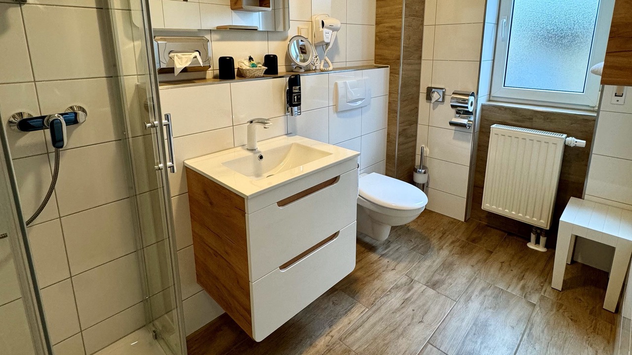 Photo of Bathroom in Schwarzenbruck
