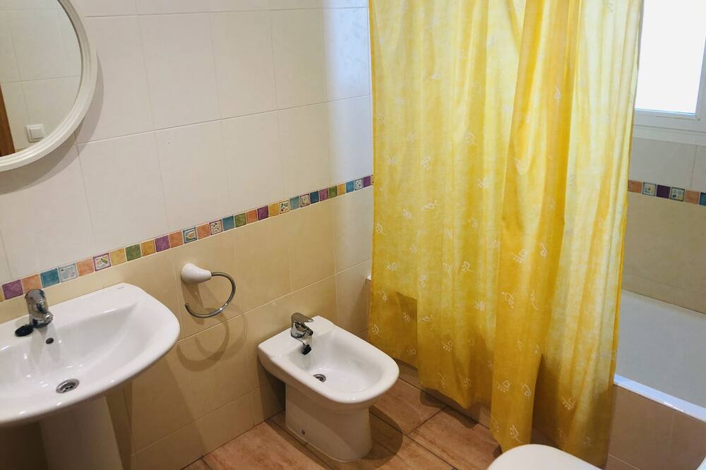 Photo of Bathroom in Arnella