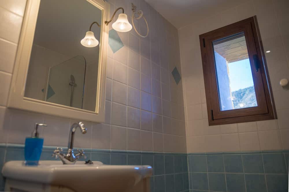 Photo of Bathroom in Sobrecastell