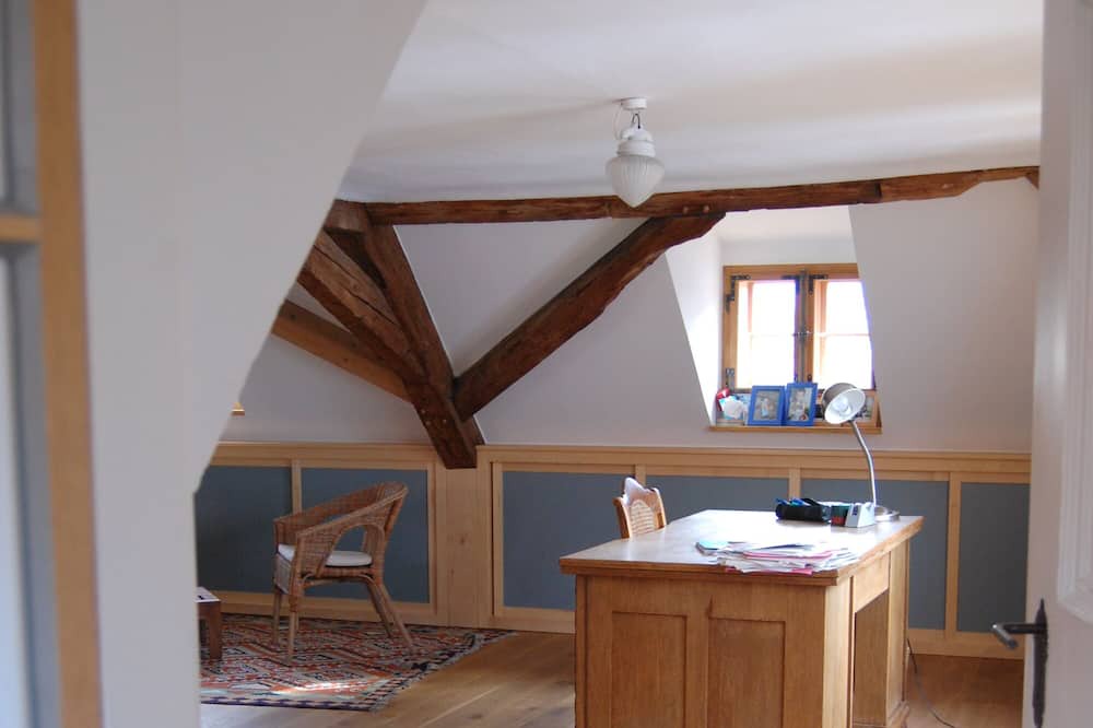 Photo of Livingroom in Old Town