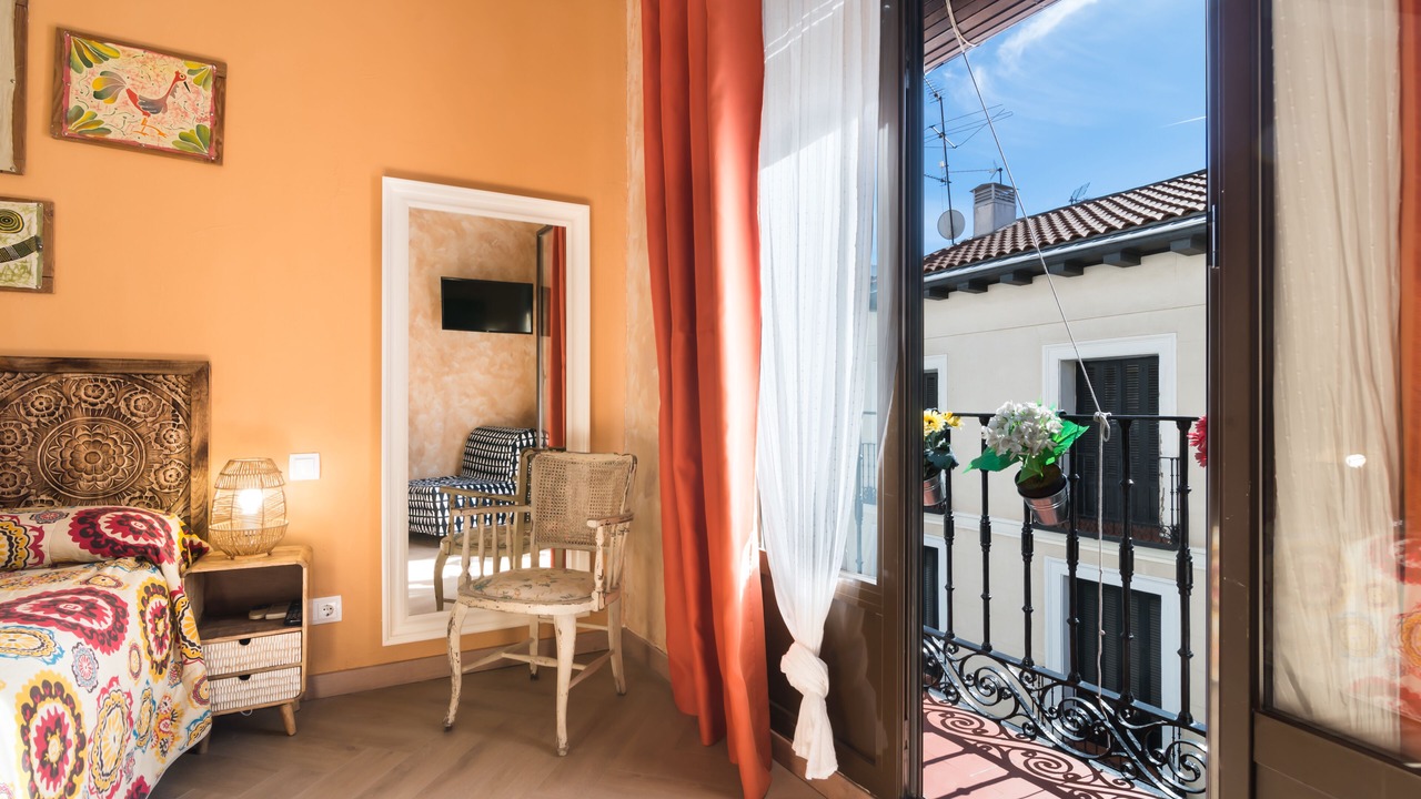 Photo of Bedroom in Literary Quarter