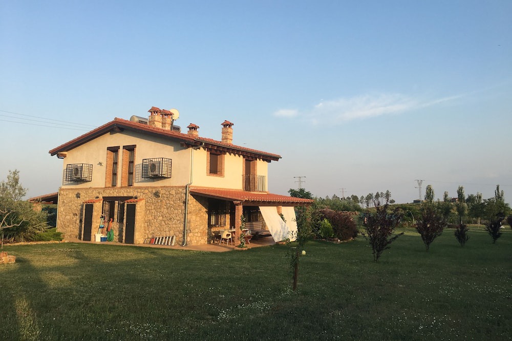 Photo of Outdoor in Villasbuenas de Gata