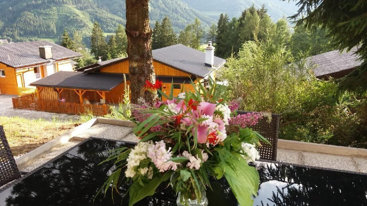 Photo of Outdoor in Thaling