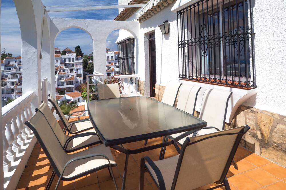 Photo of Patio Balcony in Chimenea