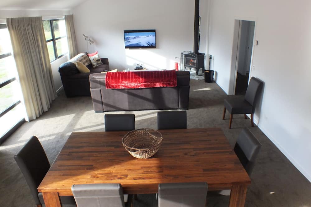 Photo of Bedroom in Glenorchy