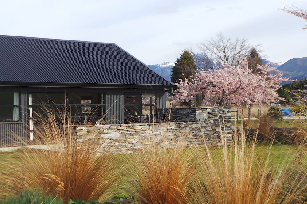 Photo of Outdoor in Glenorchy