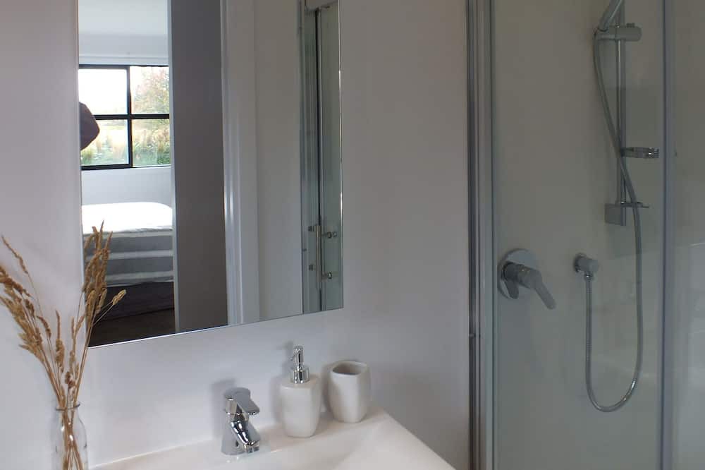 Photo of Bathroom in Glenorchy