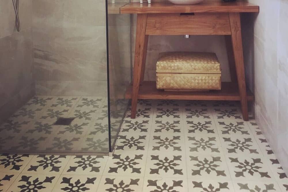 Photo of Bathroom in Kelvin Heights