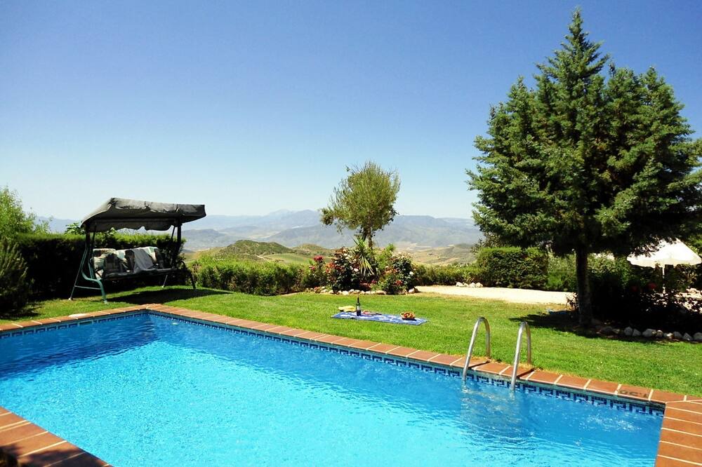 Photo of Outdoor in La Joya