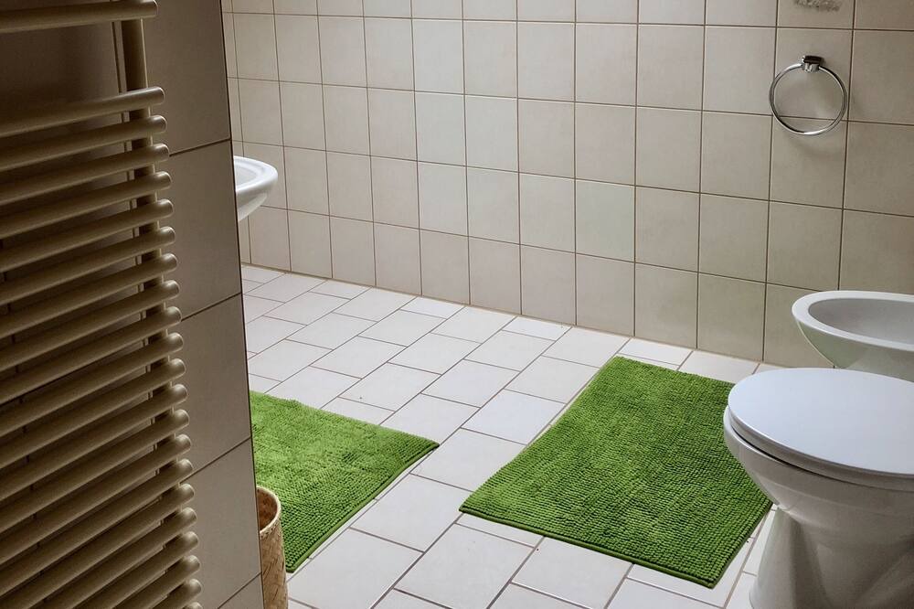 Photo of Bathroom in Heitlern