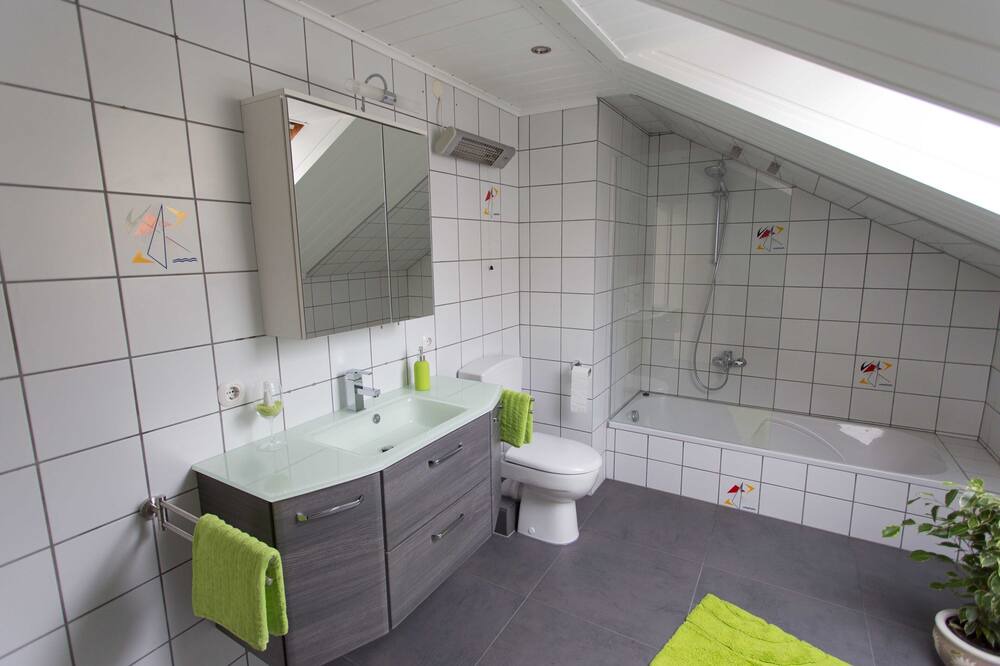 Photo of Bathroom in Hallerndorf